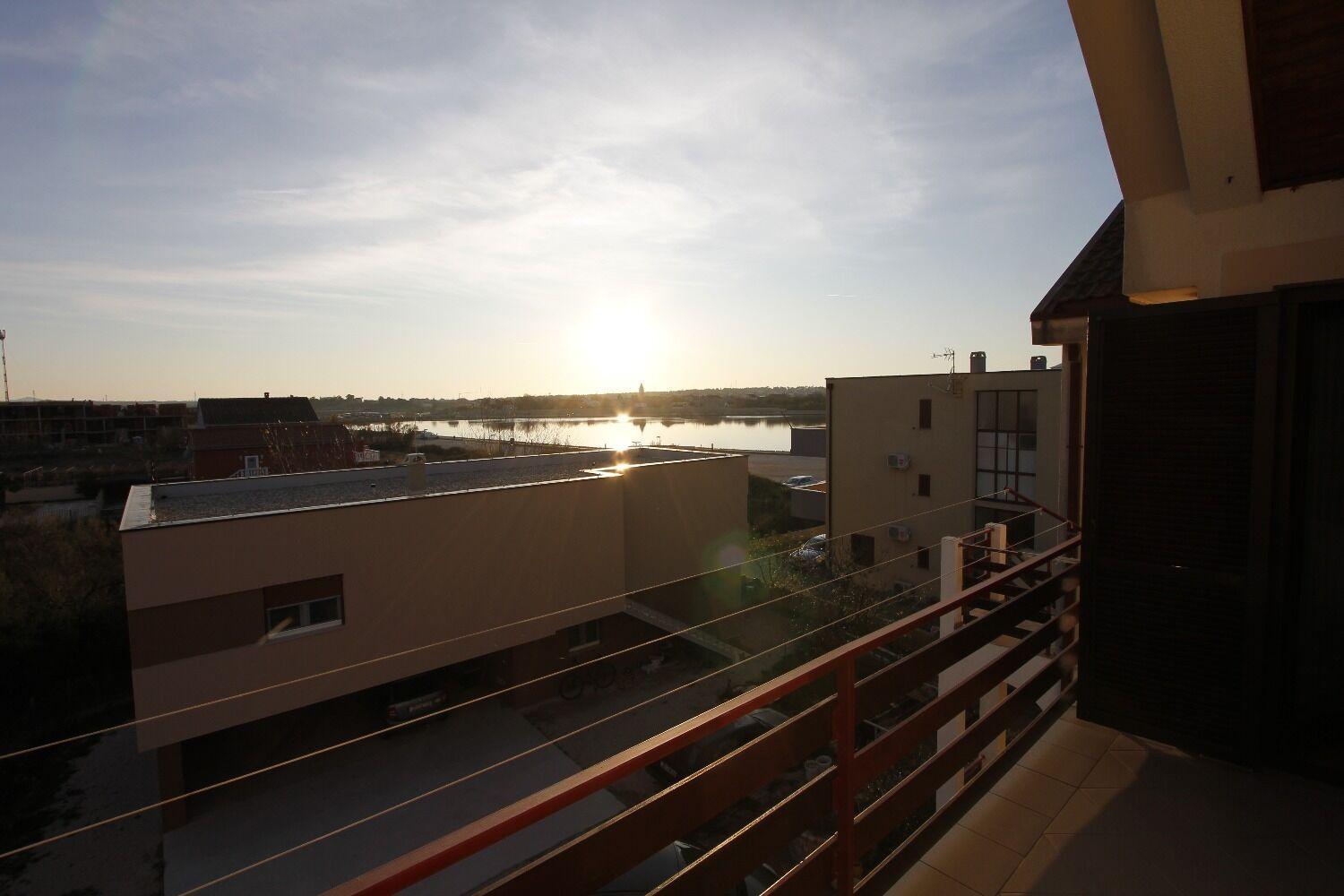 נין Apartments Oasis מראה חיצוני תמונה
