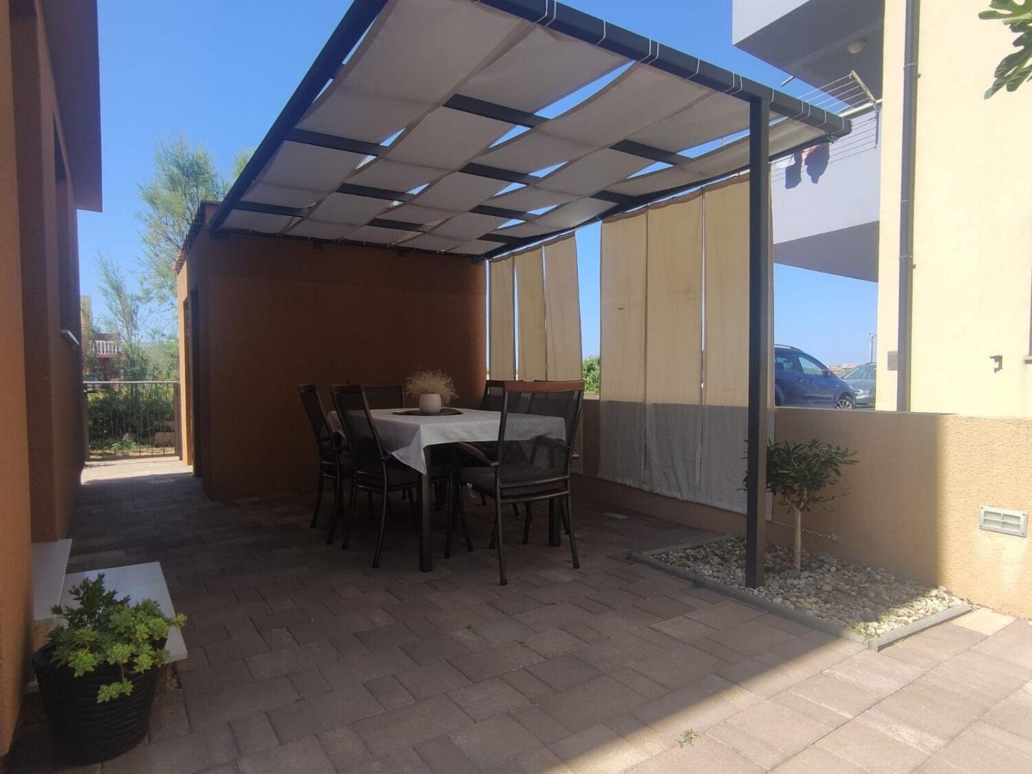 נין Apartments Oasis מראה חיצוני תמונה