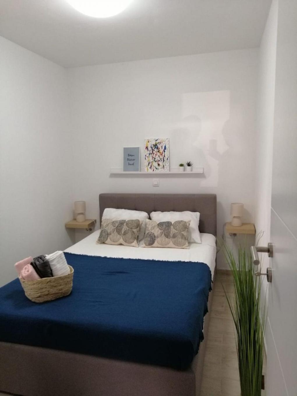 נין Apartments Oasis מראה חיצוני תמונה