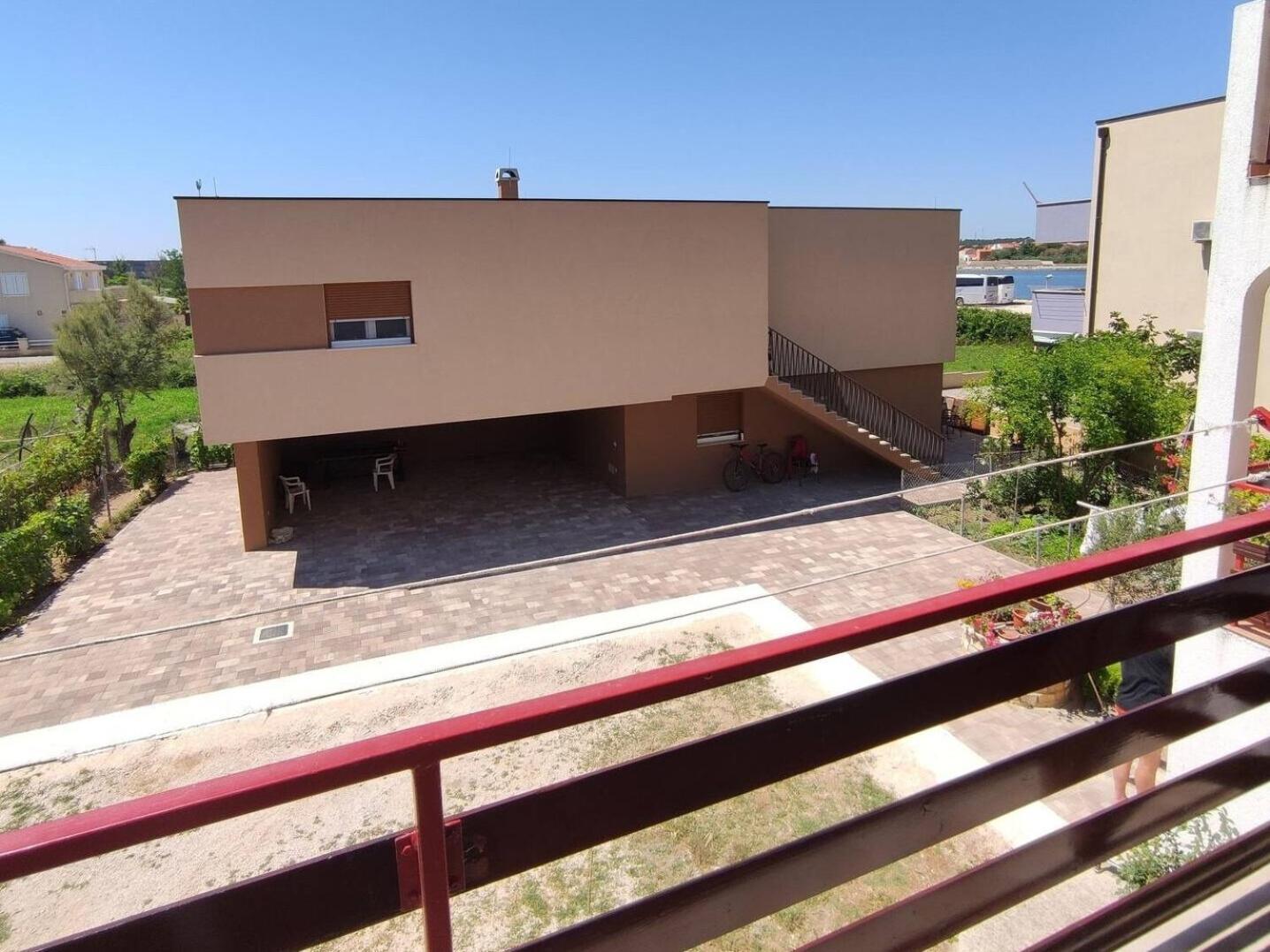 נין Apartments Oasis מראה חיצוני תמונה