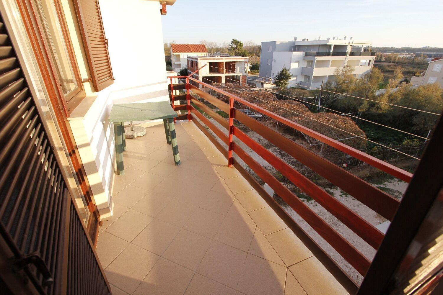 נין Apartments Oasis מראה חיצוני תמונה